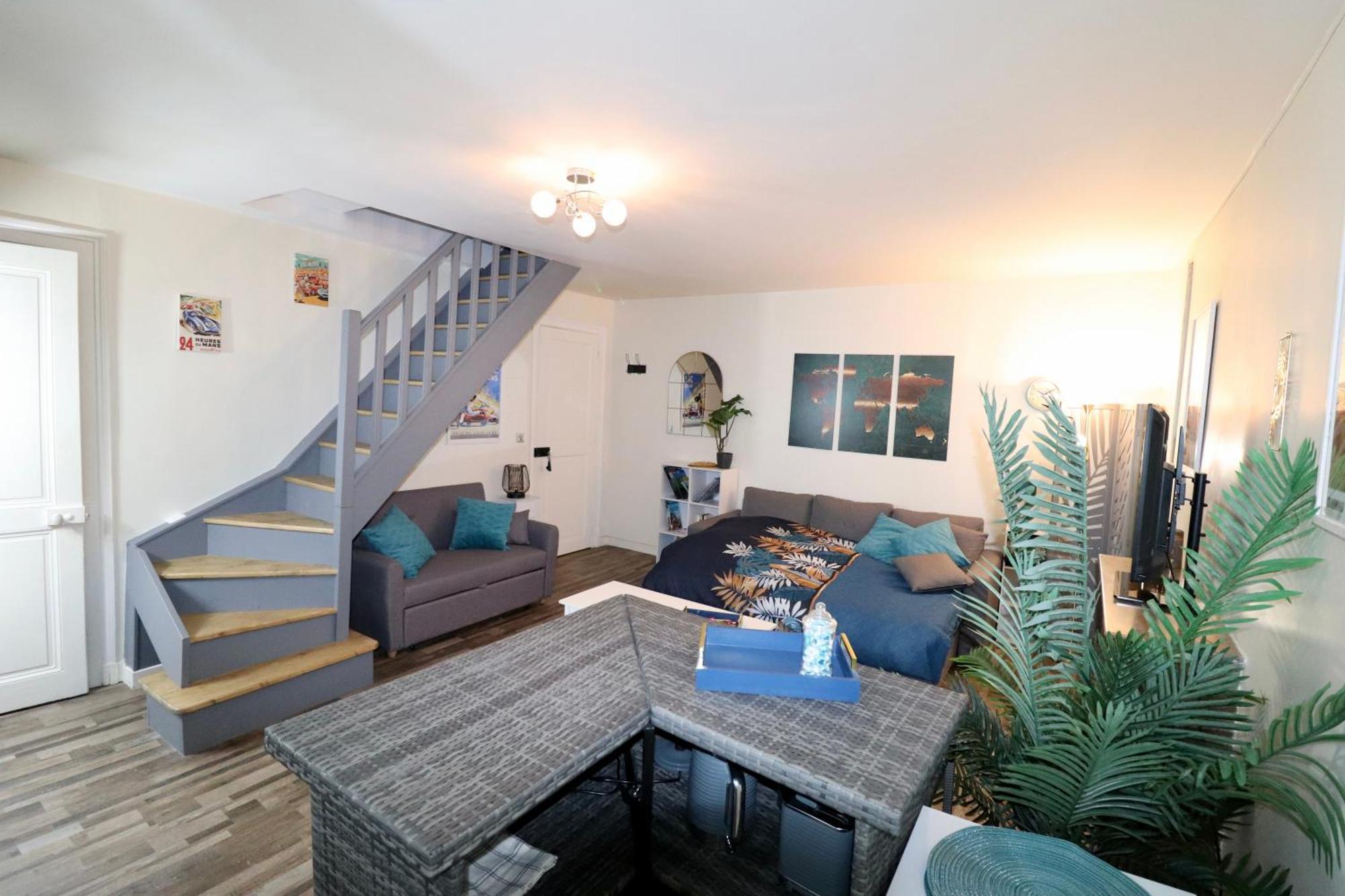 Duplex Au 2Eme Et De Notre Maison -Acces Au Jardin-Smart Tv-Streaming-Wifi Le Mans Exterior foto