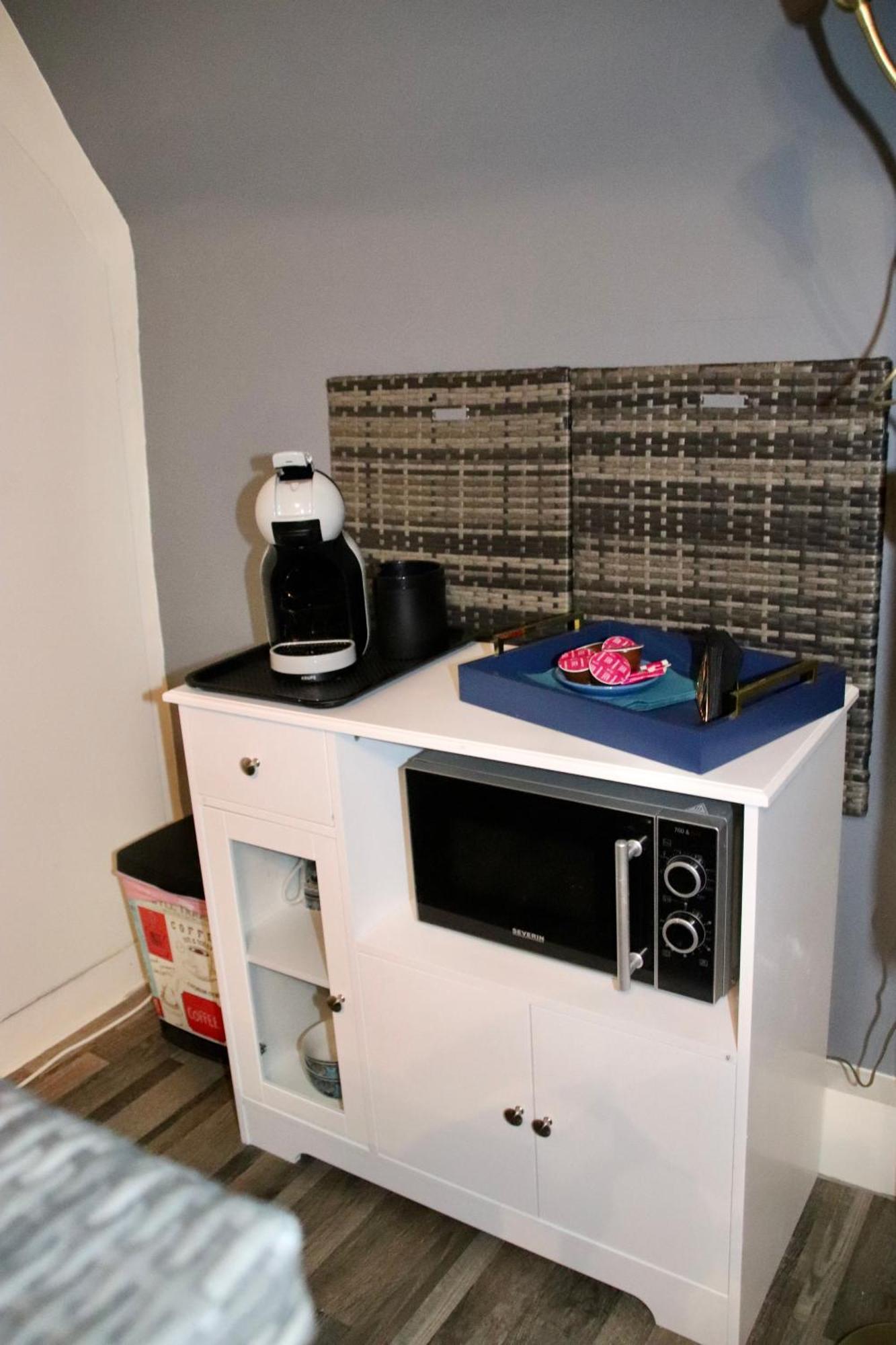 Duplex Au 2Eme Et De Notre Maison -Acces Au Jardin-Smart Tv-Streaming-Wifi Le Mans Exterior foto